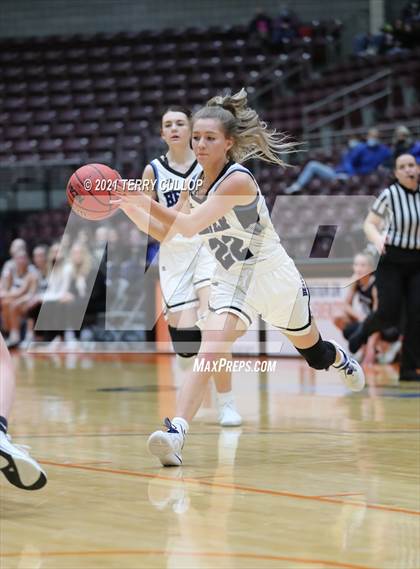 Thumbnail 1 in Duchesne vs. Beaver (UHSAA 2A Consolation Semifinal) photogallery.