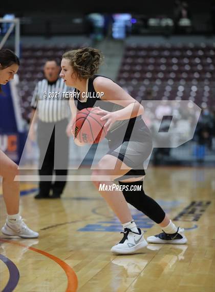 Thumbnail 3 in Duchesne vs. Beaver (UHSAA 2A Consolation Semifinal) photogallery.