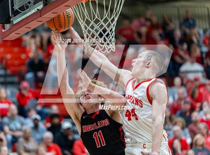 Thumbnail 3 in Highland @ Centralia (IHSA 3A Sectional Semifinals) photogallery.