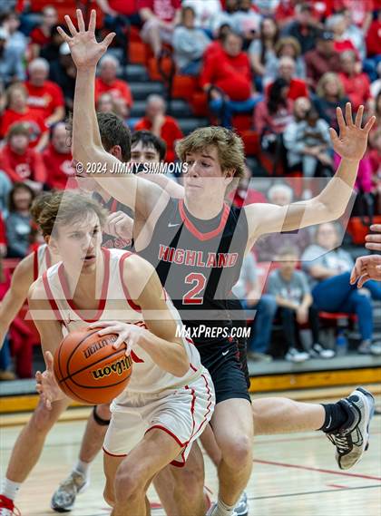 Thumbnail 2 in Highland @ Centralia (IHSA 3A Sectional Semifinals) photogallery.