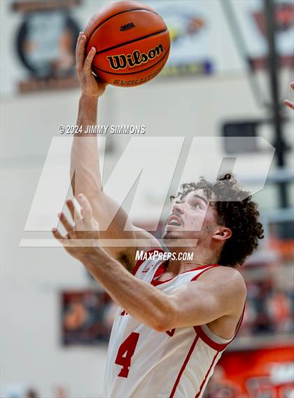 Thumbnail 3 in Highland @ Centralia (IHSA 3A Sectional Semifinals) photogallery.