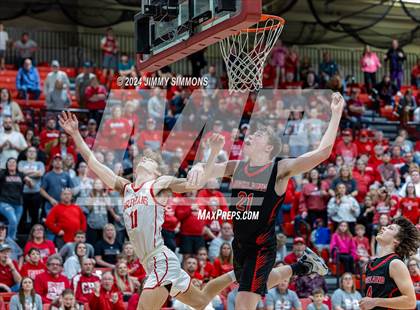 Thumbnail 3 in Highland @ Centralia (IHSA 3A Sectional Semifinals) photogallery.