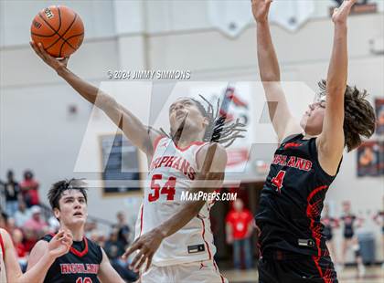 Thumbnail 1 in Highland @ Centralia (IHSA 3A Sectional Semifinals) photogallery.