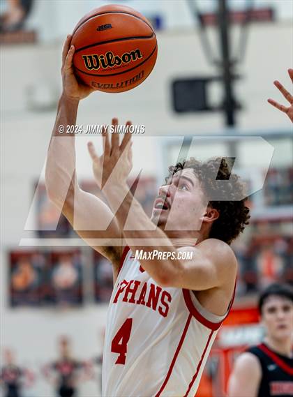 Thumbnail 2 in Highland @ Centralia (IHSA 3A Sectional Semifinals) photogallery.