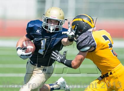 Thumbnail 2 in Del Oro vs Notre Dame (UT Honor Bowl) photogallery.