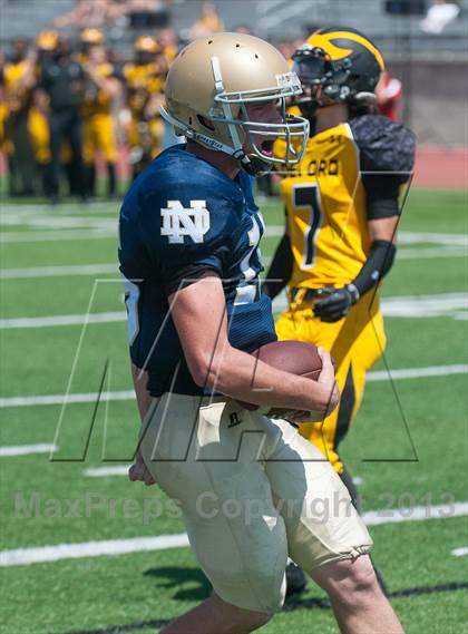 Thumbnail 2 in Del Oro vs Notre Dame (UT Honor Bowl) photogallery.