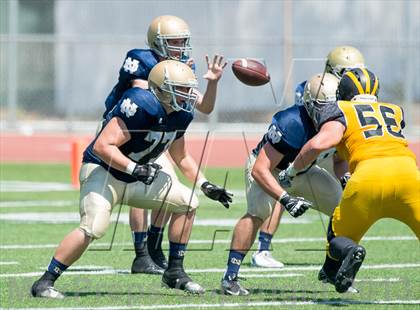 Thumbnail 2 in Del Oro vs Notre Dame (UT Honor Bowl) photogallery.