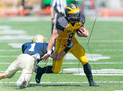 Thumbnail 2 in Del Oro vs Notre Dame (UT Honor Bowl) photogallery.
