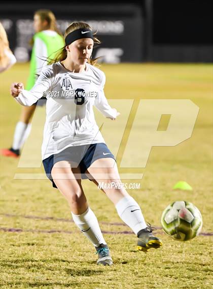 Thumbnail 3 in Northwest Christian vs. American Leadership Academy - Gilbert North  photogallery.