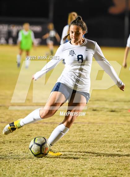Thumbnail 3 in Northwest Christian vs. American Leadership Academy - Gilbert North  photogallery.