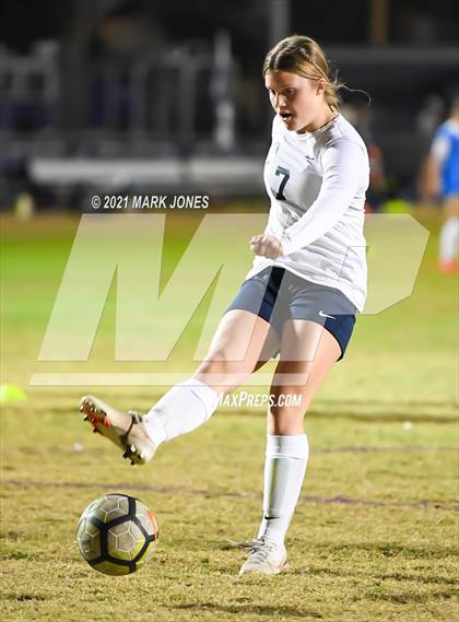 Thumbnail 3 in Northwest Christian vs. American Leadership Academy - Gilbert North  photogallery.