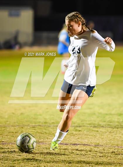 Thumbnail 2 in Northwest Christian vs. American Leadership Academy - Gilbert North  photogallery.