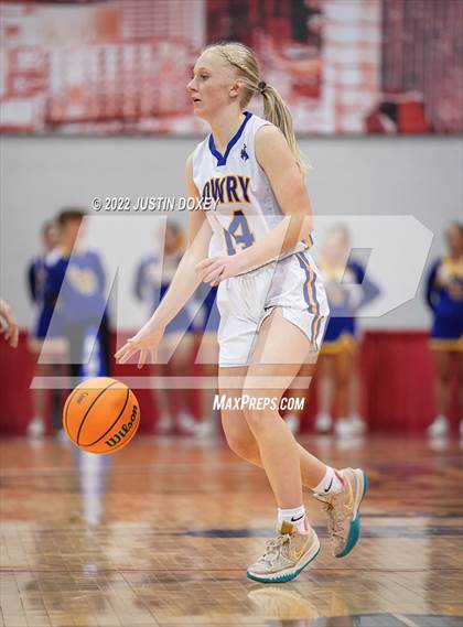 Thumbnail 2 in Lowry vs. Pahrump Valley (NIAA Class 3A State Girls Semifinal) photogallery.