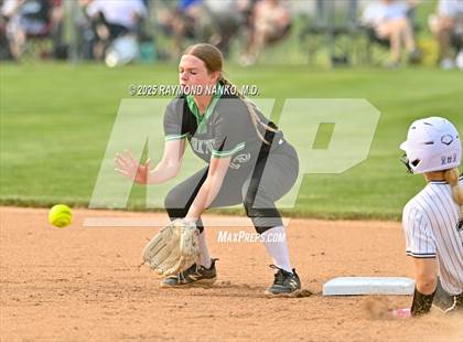 Thumbnail 3 in Yorktown vs. Western (IHSAA 3A Regional Championship)  photogallery.