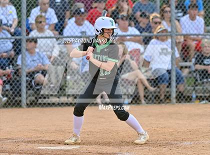 Thumbnail 3 in Yorktown vs. Western (IHSAA 3A Regional Championship)  photogallery.