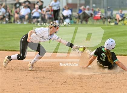 Thumbnail 1 in Yorktown vs. Western (IHSAA 3A Regional Championship)  photogallery.