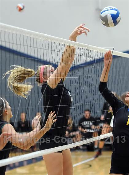 Thumbnail 3 in Granite Bay vs. Foothill (Nor Cal Classic) photogallery.