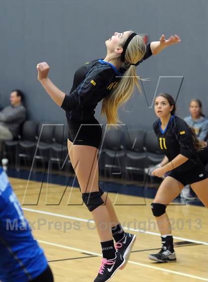 Thumbnail 3 in Granite Bay vs. Foothill (Nor Cal Classic) photogallery.