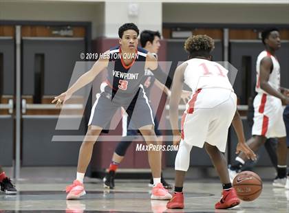 Thumbnail 3 in Viewpoint vs. Village Christian (Rancho Mirage Holiday Invitational) photogallery.
