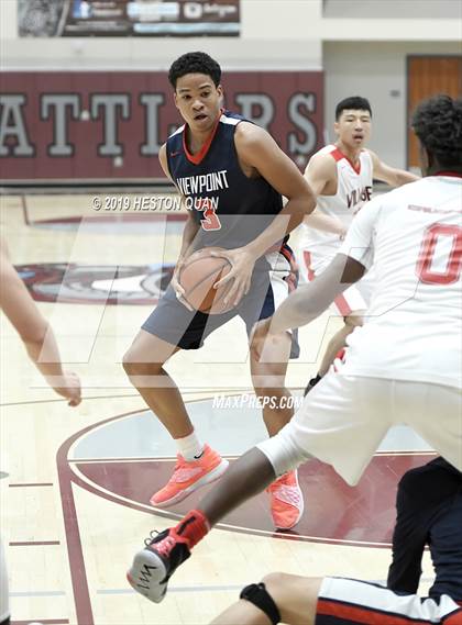 Thumbnail 2 in Viewpoint vs. Village Christian (Rancho Mirage Holiday Invitational) photogallery.