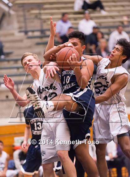 Thumbnail 3 in Central Catholic @ Clark photogallery.