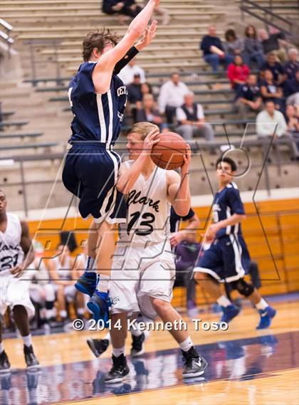 Thumbnail 2 in Central Catholic @ Clark photogallery.