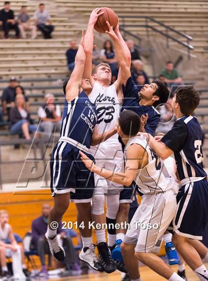 Thumbnail 2 in Central Catholic @ Clark photogallery.