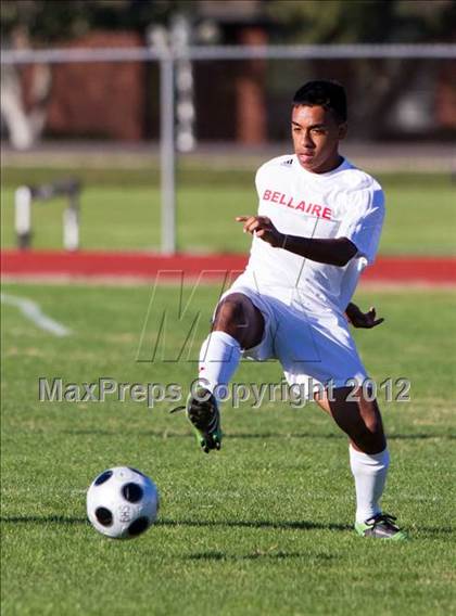 Thumbnail 2 in Bellaire vs MacArthur (Pearland Soccer Classic) photogallery.