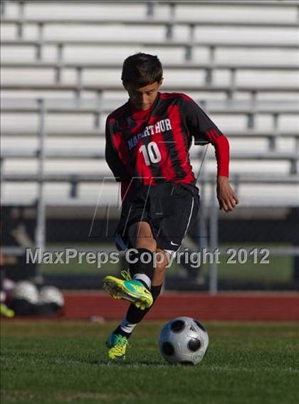 Thumbnail 3 in Bellaire vs MacArthur (Pearland Soccer Classic) photogallery.