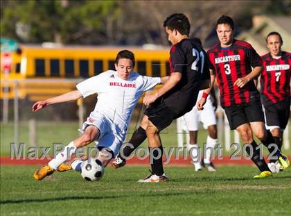 Thumbnail 1 in Bellaire vs MacArthur (Pearland Soccer Classic) photogallery.