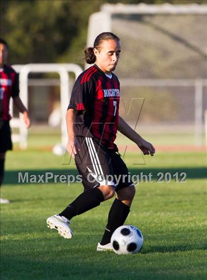 Thumbnail 2 in Bellaire vs MacArthur (Pearland Soccer Classic) photogallery.