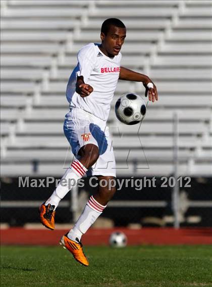 Thumbnail 2 in Bellaire vs MacArthur (Pearland Soccer Classic) photogallery.