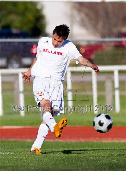 Thumbnail 3 in Bellaire vs MacArthur (Pearland Soccer Classic) photogallery.