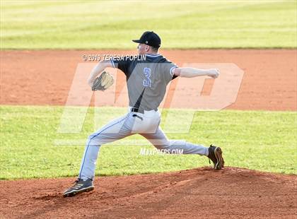 Thumbnail 2 in Fort Mill @ Mann (SCHSL AAAAA District Playoff) photogallery.