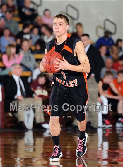 Thumbnail 3 in Smoky Valley @ Buhler (KSHSAA 4A Substate Semi-Final) photogallery.
