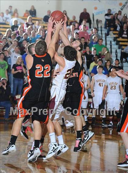 Thumbnail 3 in Smoky Valley @ Buhler (KSHSAA 4A Substate Semi-Final) photogallery.