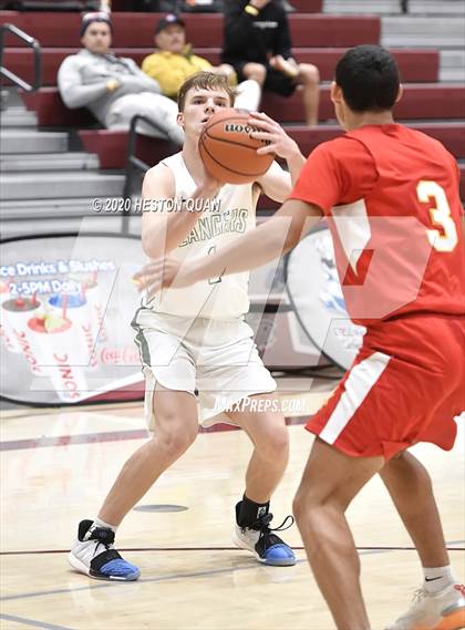 Thumbnail 2 in Thousand Oaks vs. Palm Desert (Rancho Mirage Holiday Invitational) photogallery.