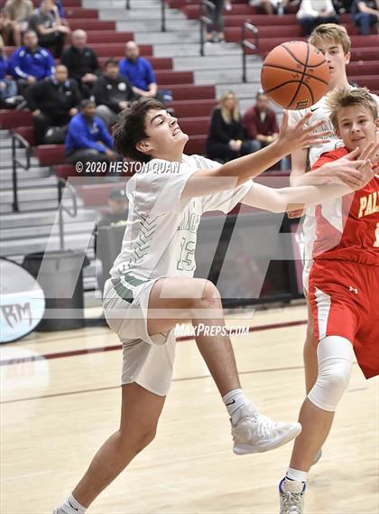 Thumbnail 1 in Thousand Oaks vs. Palm Desert (Rancho Mirage Holiday Invitational) photogallery.