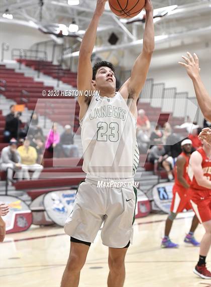 Thumbnail 2 in Thousand Oaks vs. Palm Desert (Rancho Mirage Holiday Invitational) photogallery.