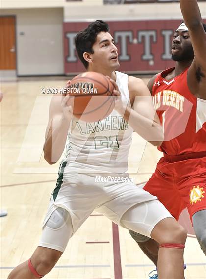 Thumbnail 2 in Thousand Oaks vs. Palm Desert (Rancho Mirage Holiday Invitational) photogallery.