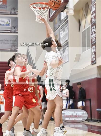 Thumbnail 2 in Thousand Oaks vs. Palm Desert (Rancho Mirage Holiday Invitational) photogallery.