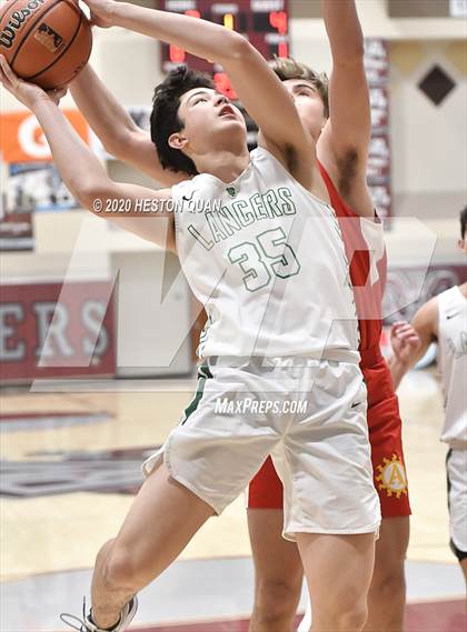 Thumbnail 1 in Thousand Oaks vs. Palm Desert (Rancho Mirage Holiday Invitational) photogallery.