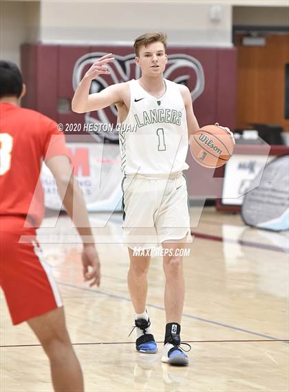 Thumbnail 2 in Thousand Oaks vs. Palm Desert (Rancho Mirage Holiday Invitational) photogallery.