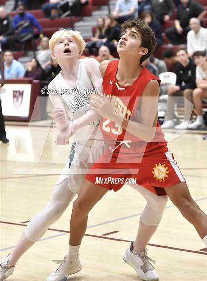 Thumbnail 3 in Thousand Oaks vs. Palm Desert (Rancho Mirage Holiday Invitational) photogallery.