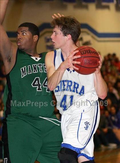 Thumbnail 2 in Manteca @ Sierra photogallery.