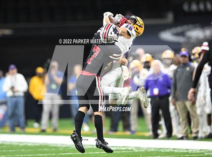 Thumbnail 2 in Lutcher @ North DeSoto (LHSAA Division II Non-Select Final) photogallery.