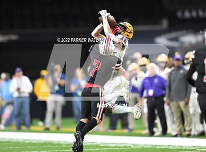Thumbnail 1 in Lutcher @ North DeSoto (LHSAA Division II Non-Select Final) photogallery.
