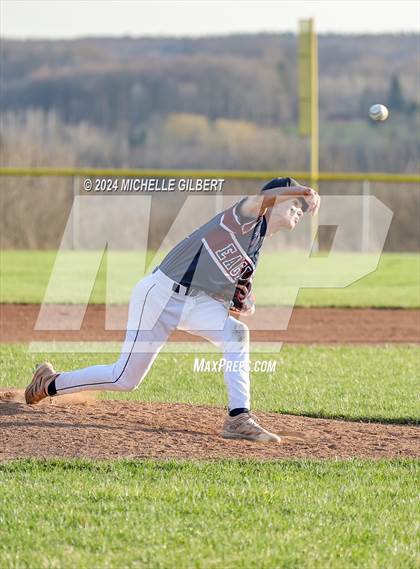 Thumbnail 3 in Maple Grove vs Chautauqua Lake photogallery.