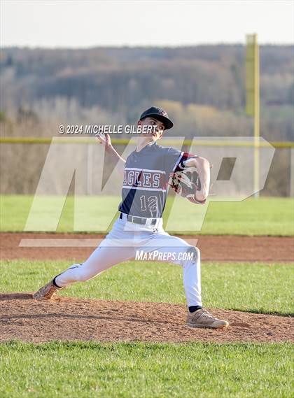 Thumbnail 3 in Maple Grove vs Chautauqua Lake photogallery.