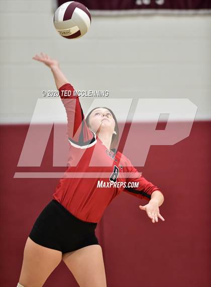 Thumbnail 2 in Harmony Grove @ Perryville photogallery.